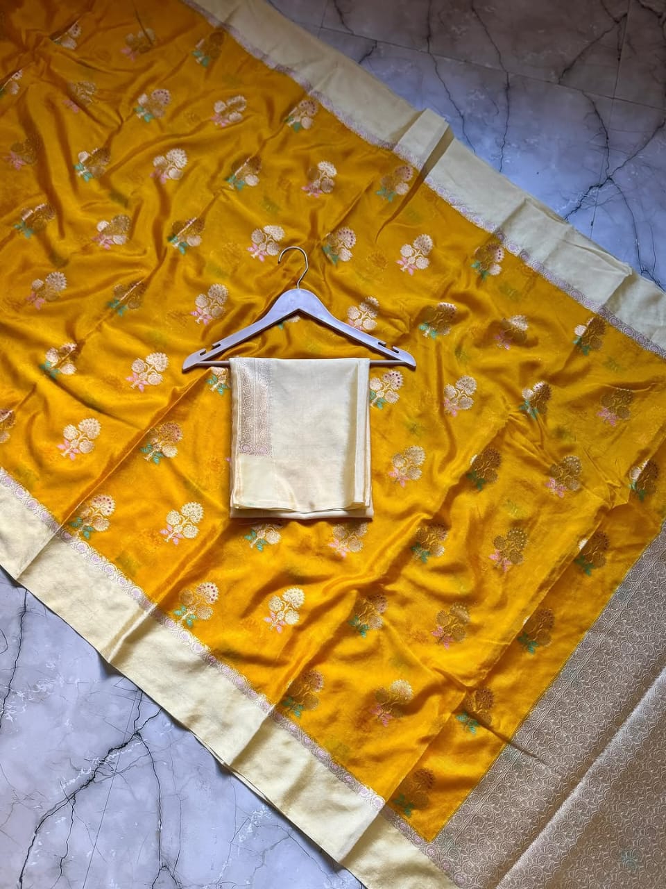 Yellow Color Banarasi Kathan Soft Silk Saree Alna Apparels
